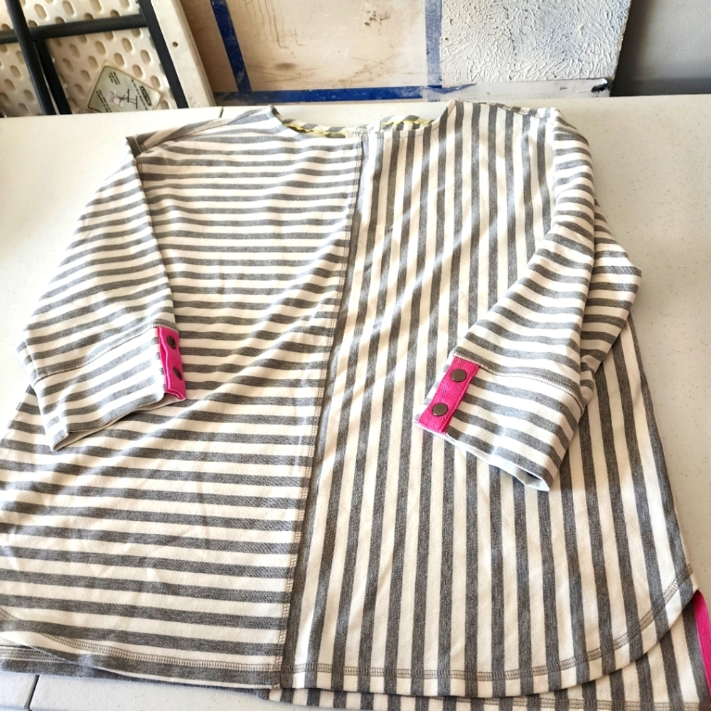 Tru luxe blouse